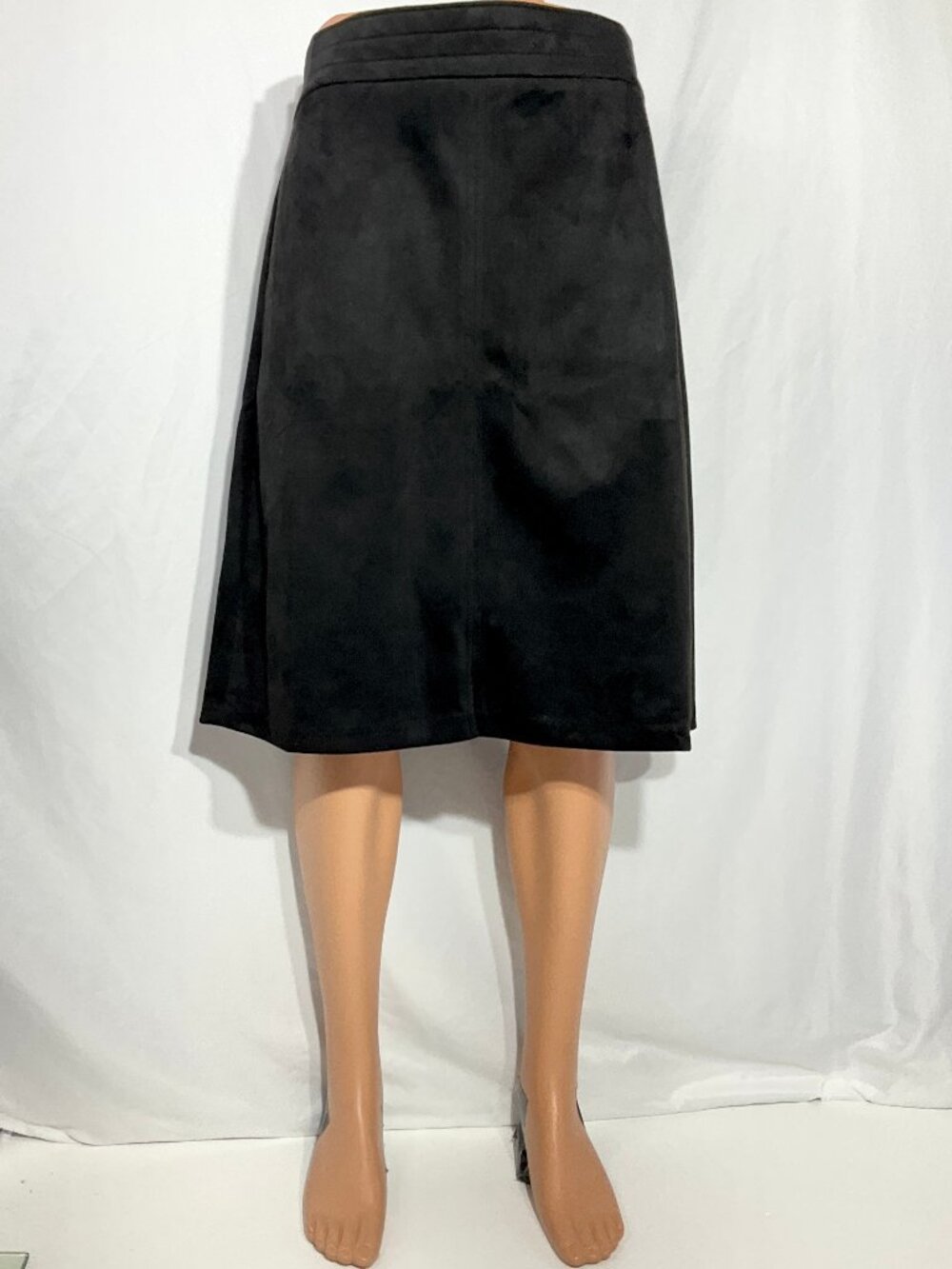 d & co. Sz XL Black Faux Suede Pockets A-Line Just Below the Knee Skirt Womens